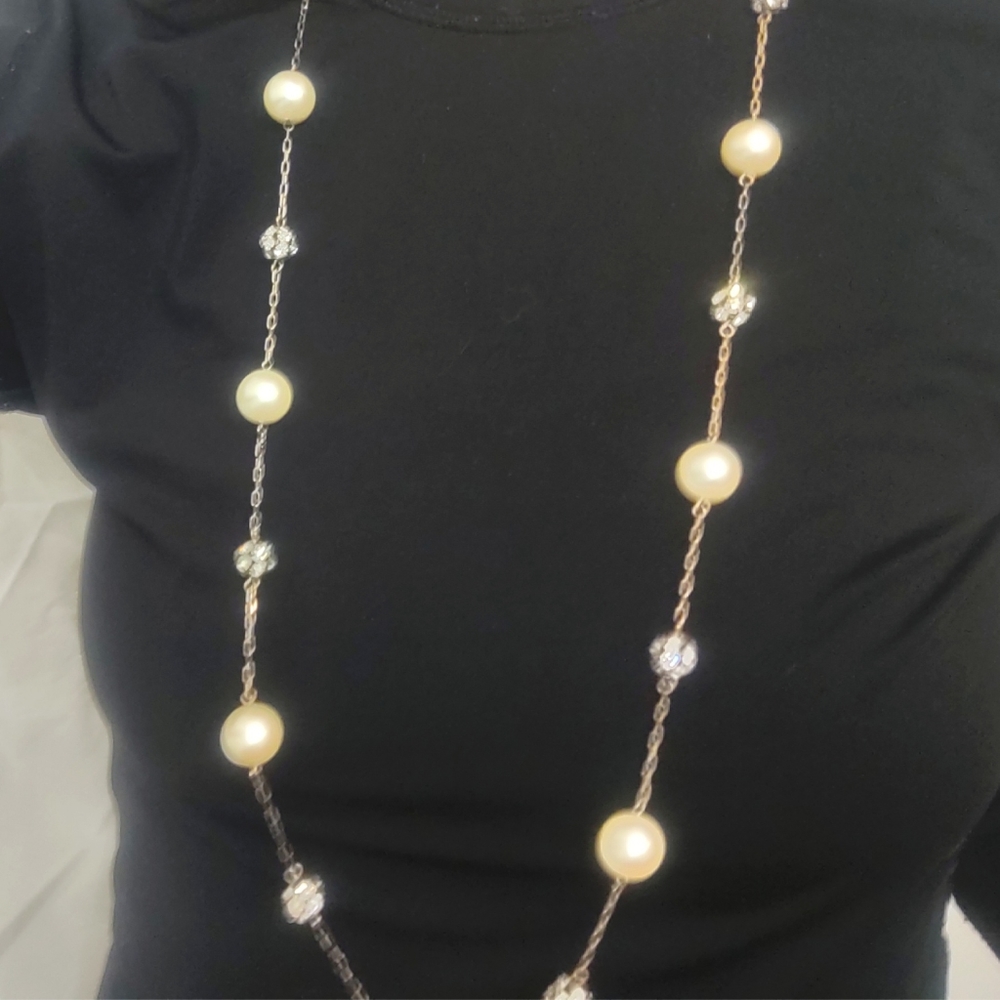 Vintage Rhinestone & Pearl Necklace - Picture 3 of 5